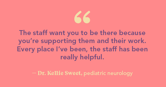 Graphic with quote from Dr. Kelli Sweet about permanent staff supporting locum tenens physicians